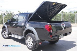 Mitsubishi L200 2006-2013 крышка SPEED Aeroklas из ABS пластика