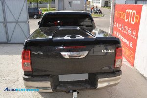 Крышка AEROKLAS AVIATOR для TOYOTA HILUX REVO 2015